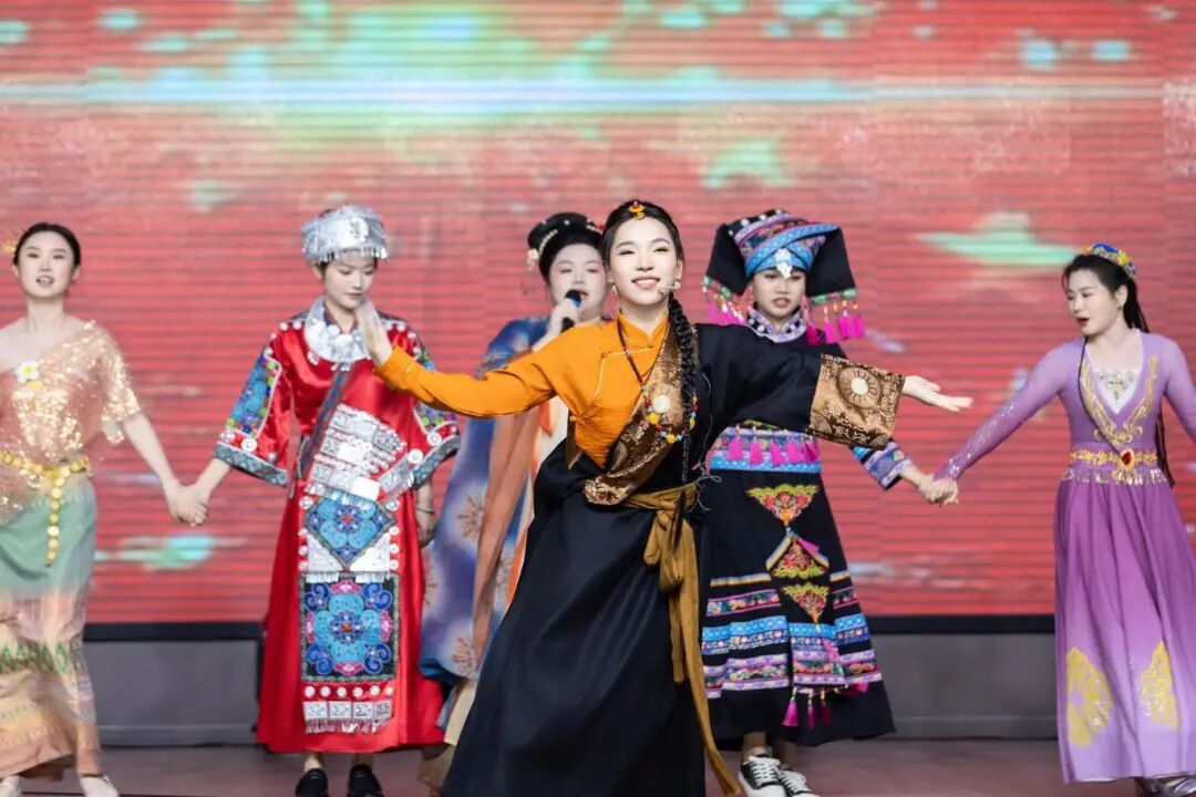 微信图片_2025-11-20_160159_273.jpg